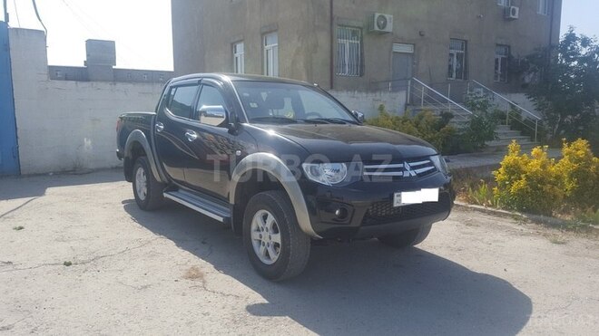 Mitsubishi L200 2012, 161,420 km - 2.5 l - Bakı