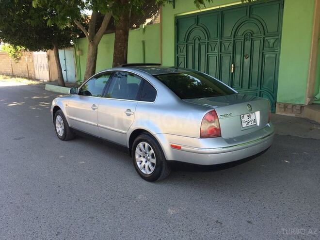 Volkswagen Passat 2002, 238,000 km - 1.8 l - Sumqayıt