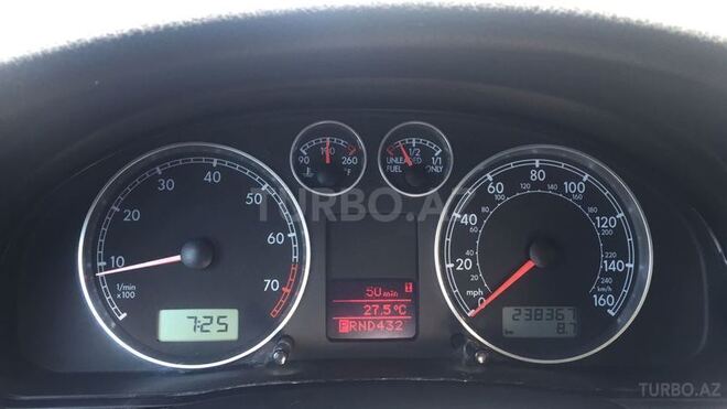 Volkswagen Passat 2002, 238,000 km - 1.8 l - Sumqayıt