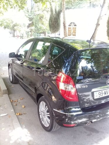 Mercedes A 180 2010, 67,000 km - 1.7 l - Mingəçevir