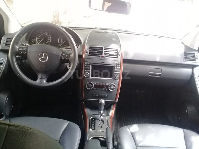 Mercedes A 180 2010, 67,000 km - 1.7 l - Mingəçevir