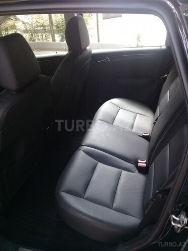 Mercedes A 180 2010, 67,000 km - 1.7 l - Mingəçevir