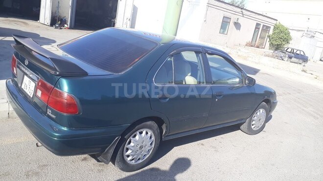 Nissan Sunny 1997, 240,000 km - 1.6 l - Bakı