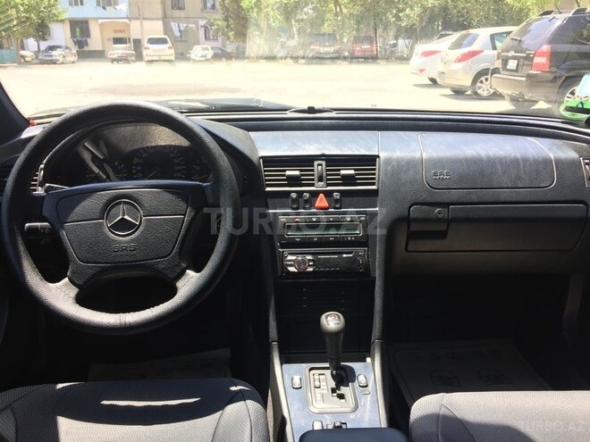 Mercedes C 180 1999, 297,000 km - 1.8 l - Bakı