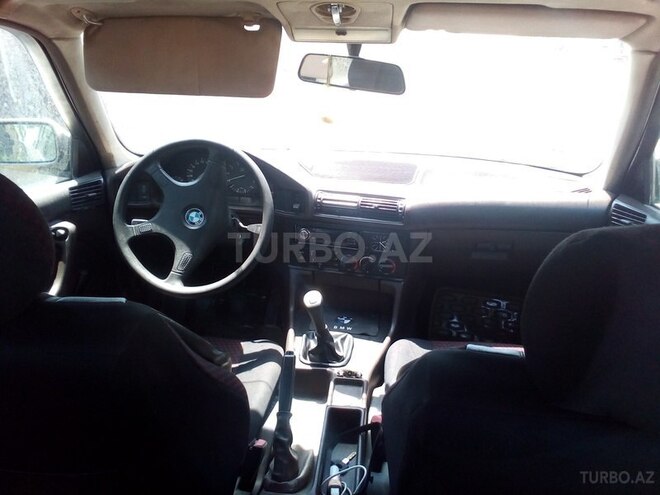 BMW 525 1988, 400,000 km - 2.5 l - İmişli