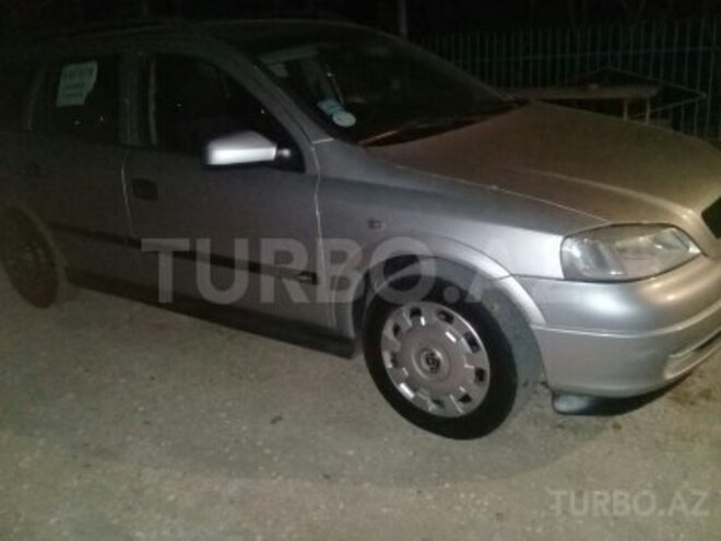 BMW 116 2000, 270,342 km - 1.6 l - Salyan