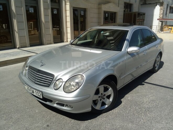 Mercedes E 220 2005, 178,000 km - 2.2 l - Bakı