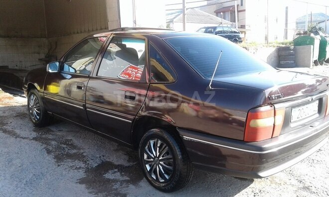 Opel Vectra 1992, 298,000 km - 2.0 l - Bakı