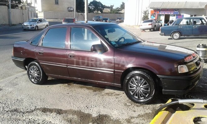 Opel Vectra 1992, 298,000 km - 2.0 l - Bakı
