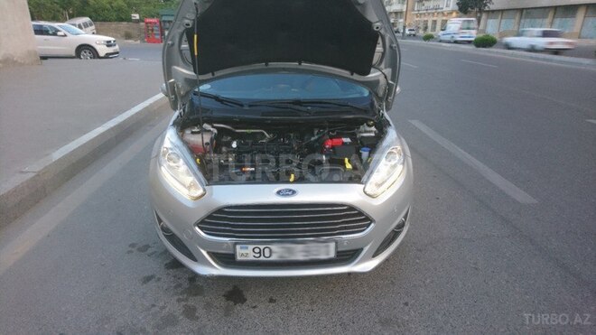 Ford Fiesta 2014, 85,000 km - 1.6 л - Bakı