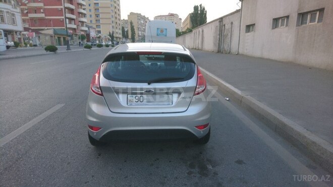 Ford Fiesta 2014, 85,000 km - 1.6 л - Bakı
