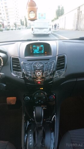 Ford Fiesta 2014, 85,000 km - 1.6 л - Bakı