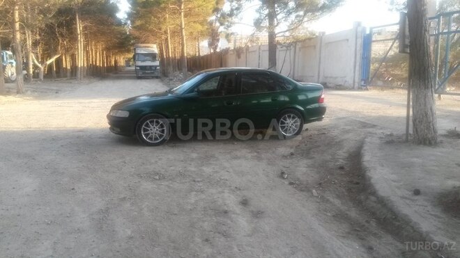 Opel Vectra 1997, 210,000 km - 2.0 l - Sumqayıt