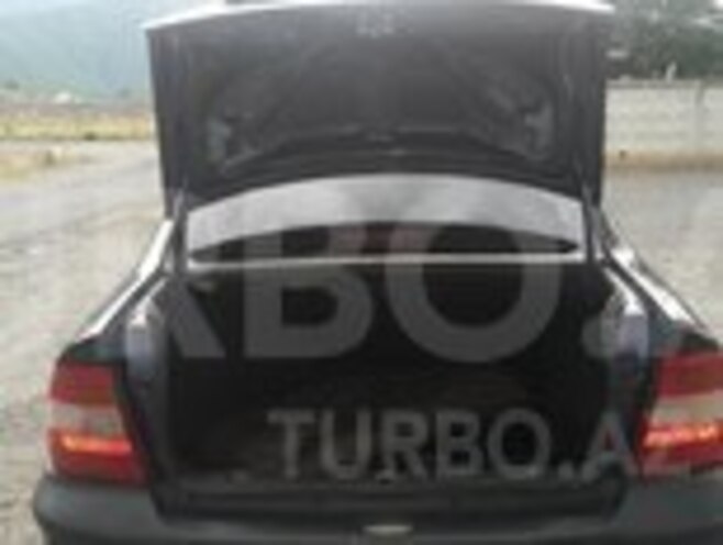 Opel Vectra 1999, 252,000 km - 2.2 l - Şəki