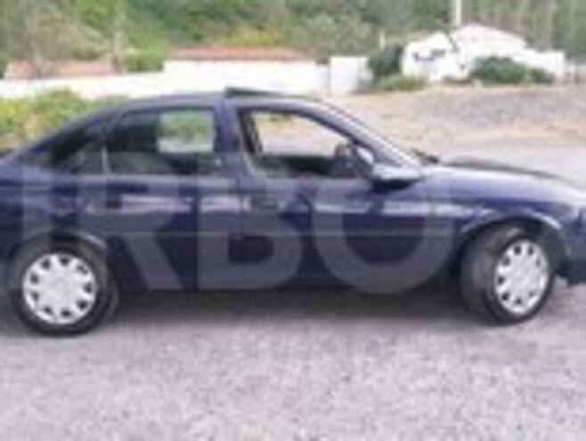 Opel Vectra 1999, 252,000 km - 2.2 l - Şəki