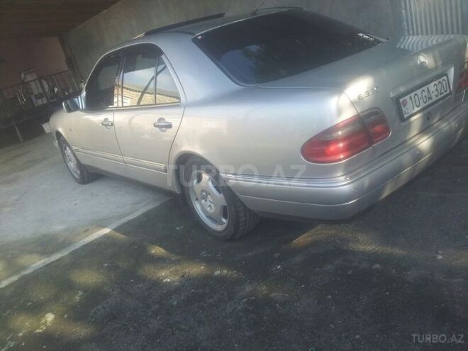 Mercedes E 320 1998, 63,000 km - 3.2 l - Zaqatala