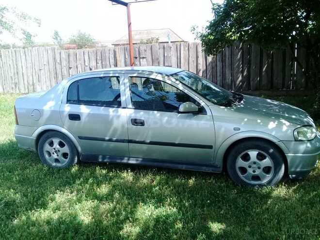 Opel Astra 2000, 360,000 km - 1.6 l - Bakı