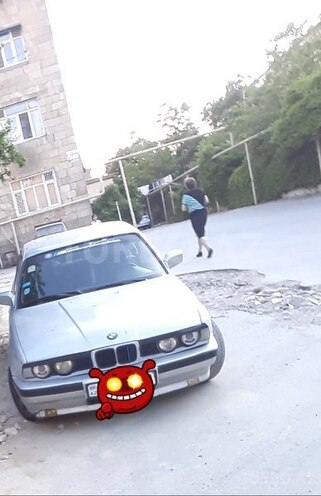 BMW 520 1989, 231,542 km - 2.0 l - Bakı