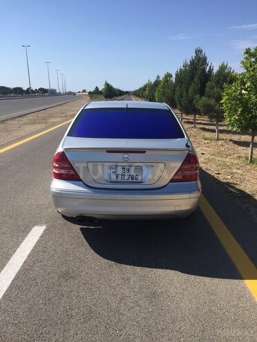 Mercedes C 250 2007, 180,000 km - 2.5 l - Bakı