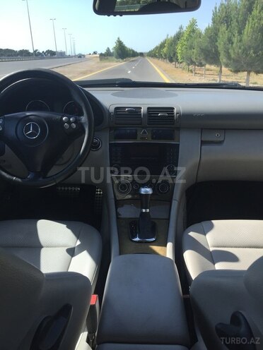 Mercedes C 250 2007, 180,000 km - 2.5 l - Bakı