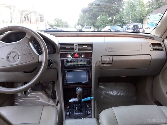 Mercedes C 230 1997, 170,855 km - 2.3 л - İmişli