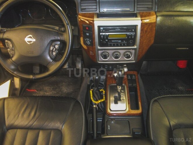 Nissan Patrol 2007, 221,000 km - 4.8 l - Bakı