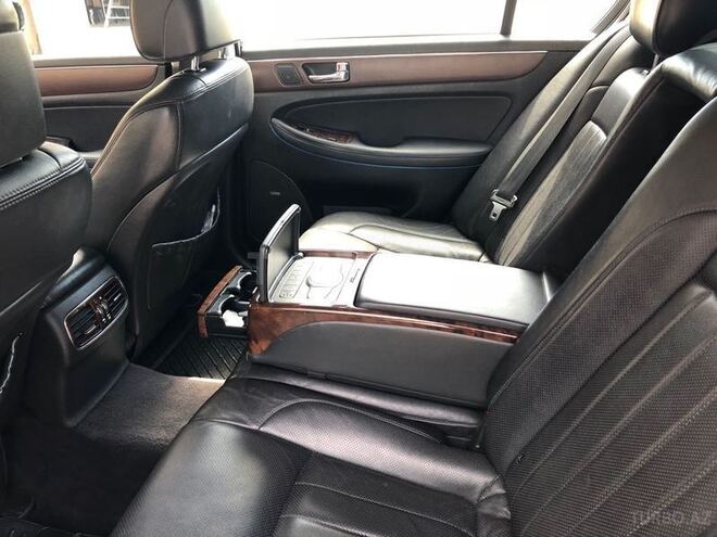 Hyundai Genesis 2011, 136,000 km - 3.8 л - Bakı
