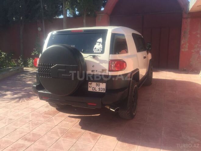 Toyota FJ Cruiser 2008, 98,000 km - 4.0 l - Bakı