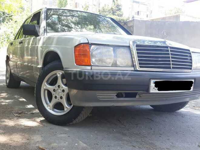 Mercedes 190 1990, 290,000 km - 1.8 л - Bakı