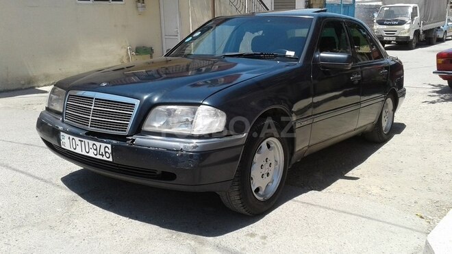 Mercedes C 180 1996, 290,000 km - 1.8 л - Bakı