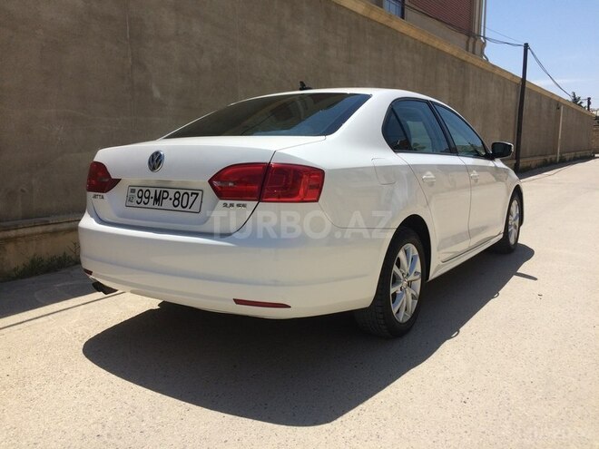 Volkswagen Jetta 2012, 100,000 km - 2.5 l - Bakı