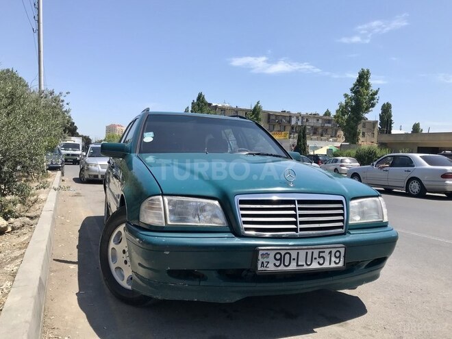 Mercedes C 200 2000, 380,000 km - 2.0 l - Bakı