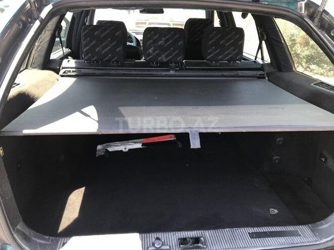 Mercedes C 200 2000, 380,000 km - 2.0 l - Bakı