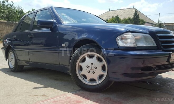 Mercedes C 200 1999, 231,000 km - 2.0 l - Gəncə