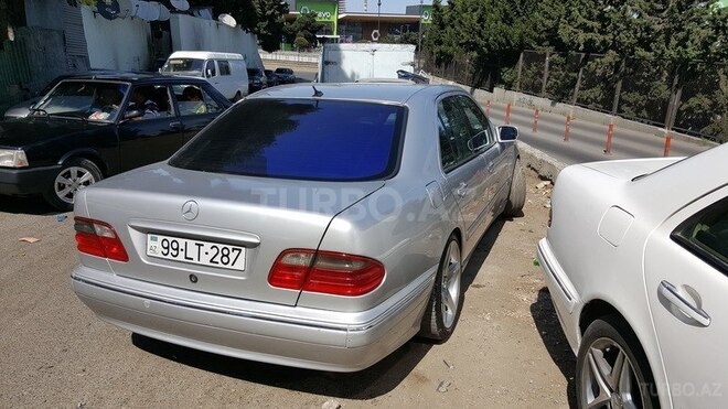 Mercedes E 320 1999, 176,000 km - 3.2 l - Bakı