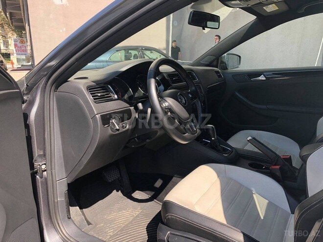 Volkswagen Jetta 2015, 55,839 km - 1.8 l - Bakı