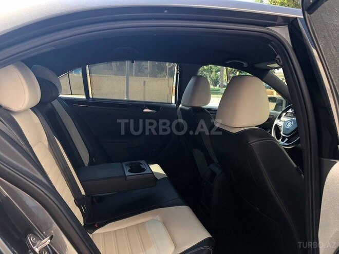 Volkswagen Jetta 2015, 55,839 km - 1.8 l - Bakı