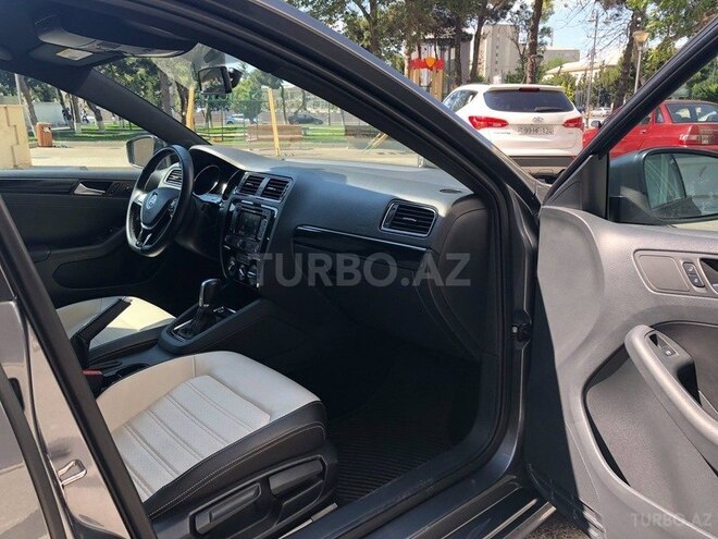 Volkswagen Jetta 2015, 55,839 km - 1.8 l - Bakı