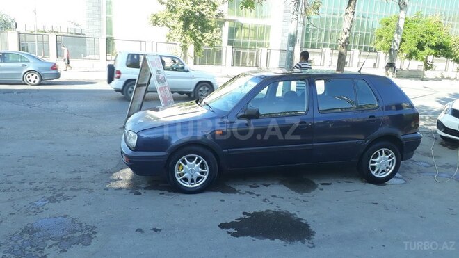 Volkswagen Golf 1994, 192,000 km - 1.8 l - Bakı