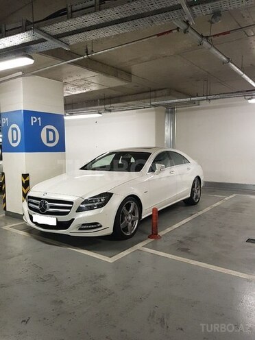 Mercedes CLS 350 2011, 91,000 km - 3.5 l - Bakı