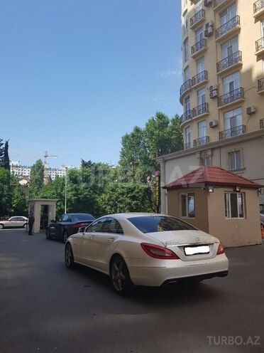 Mercedes CLS 350 2011, 91,000 km - 3.5 l - Bakı