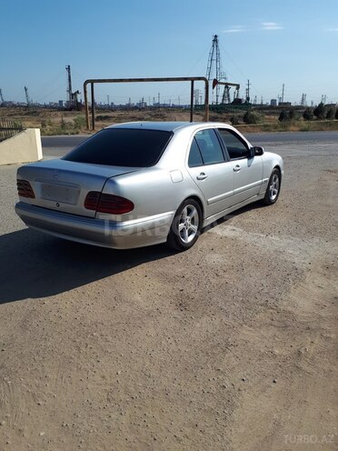 Mercedes E 220 1999, 380,000 km - 2.2 л - Bakı