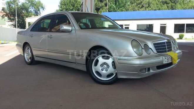 Mercedes E 220 2000, 390,000 km - 2.2 l - Bakı