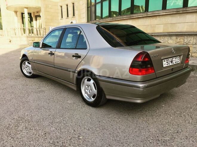 Mercedes C 180 2000, 198,240 km - 1.8 l - Bakı