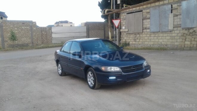 Opel Omega 1995, 369,000 km - 2.5 l - Gəncə