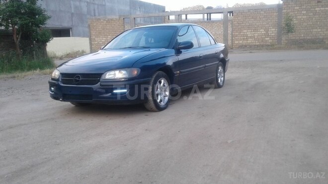 Opel Omega 1995, 369,000 km - 2.5 l - Gəncə