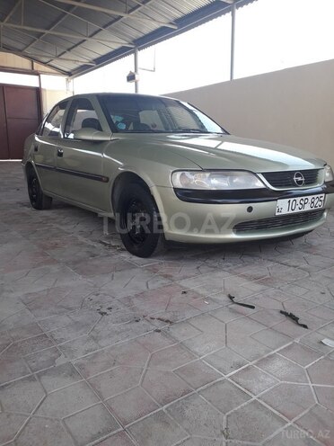 Opel Vectra 1995, 30,000 km - 1.8 l - Bakı