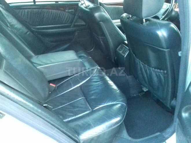 Mercedes E 320 1997, 263,000 km - 3.2 l - Siyəzən