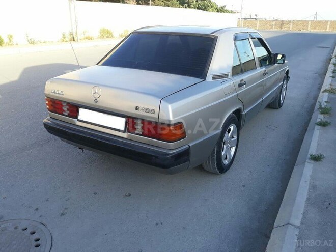 Mercedes 190 1989, 352,856 km - 2.0 l - Bakı