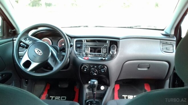 Kia Rio 2011, 135,000 km - 1.4 l - Bakı